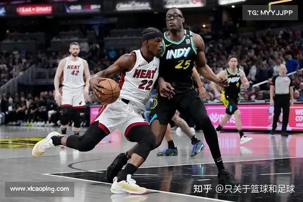 热火与步行者激战正酣 双方精彩对决回顾全场亮点时刻 热火与步行者激战正酣 双方精彩对决回顾全场亮点时刻