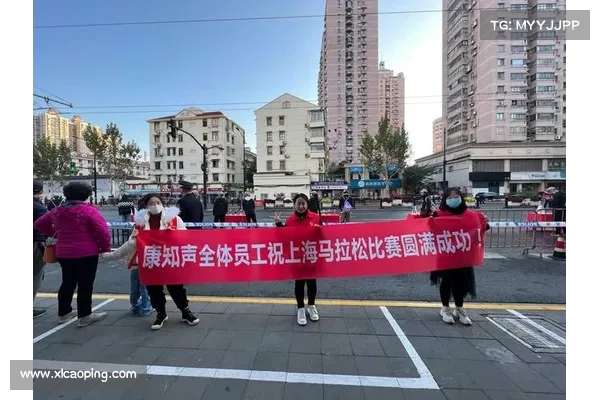 派弗在比赛前一天晚上突发食物中毒面临严峻挑战是否能成功参赛引关注 派弗在比赛前一天晚上突发食物中毒面临严峻挑战是否能成功参赛引关注